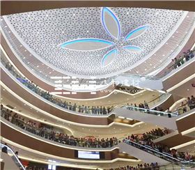 茂名東匯城 - 八和建材鋁單板廠家交上來(lái)的完美答卷4 茂名東匯城 - 八和建材鋁單板廠家交上來(lái)的完美答卷4