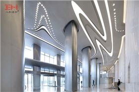 望京SOHO辦公大堂