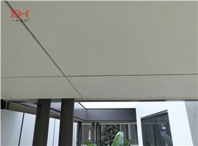 真石漆鋁瓦楞板天花