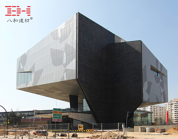 西班牙薩拉戈薩展廳 (3).jpg