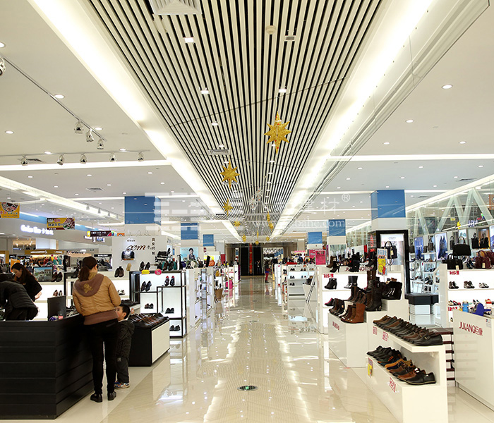 購(gòu)物中心通道天花-海珠新都匯 購(gòu)物中心通道天花-海珠新都匯