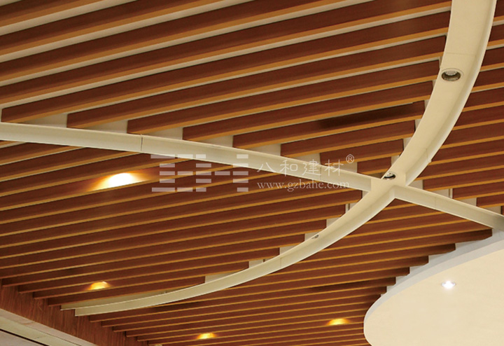 木紋型材鋁方通案例 木紋型材鋁方通案例