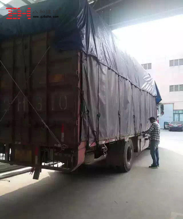 奧迪沖孔網板與鋁方通吊頂-江西昇興項目 奧迪沖孔網板與鋁方通吊頂-江西昇興項目