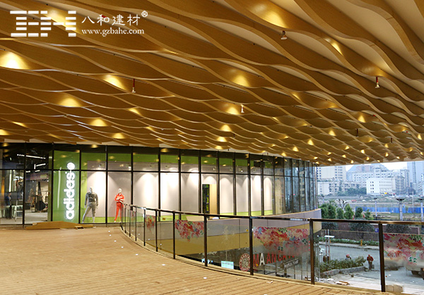 貴州夢樂城購物中心12 貴州夢樂城購物中心12