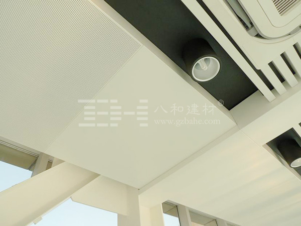 鋁單板吊頂-中國醫科大學附屬第一醫院4
