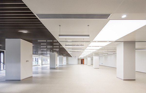 上海外高橋文化藝術中心-穿孔鋁單板 、鋁天花吊頂5