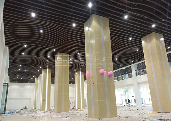 貴州興義體育中心 - 鋁單板、弧形鋁方通吊頂4