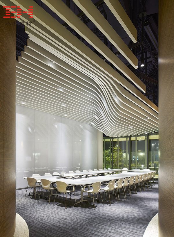 造型鋁方通吊頂 造型鋁方通吊頂