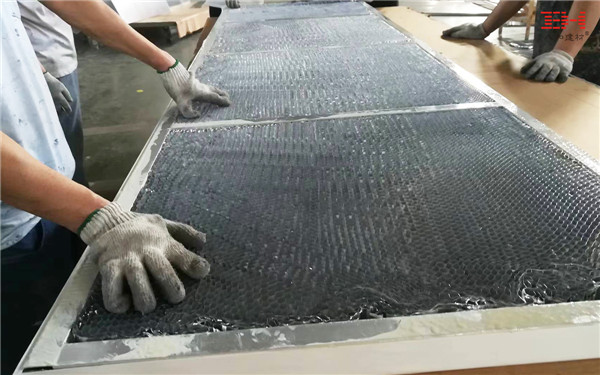 鋁蜂窩門 鋁蜂窩門